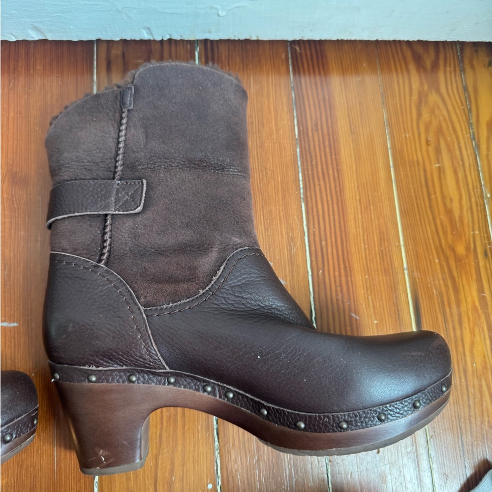 UGG Brown Sheepskin lined wood heel with metal stud work “Lynnea” Boots - Picture 11 of 16